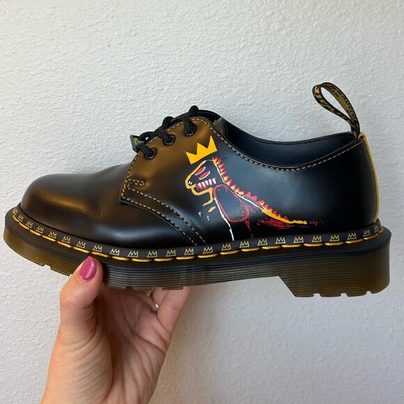 NEW Dr. Martens Jean-Michael Basquiat Pez Dispenser dinosaur 1461 Oxford RARE - Picture 2 of 13